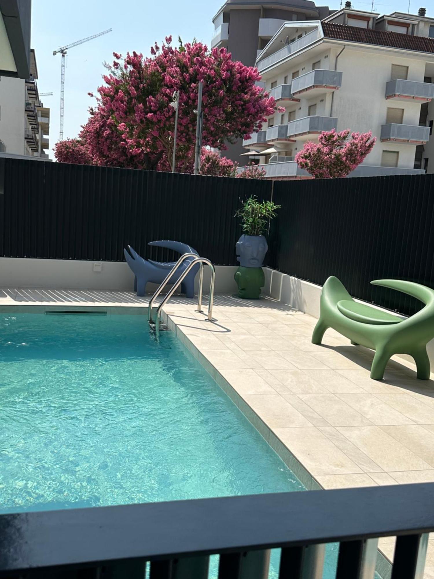 Beach Palace With Small Swimming Pool, Private Beach, Parking Lido di Jesolo Zewnętrze zdjęcie